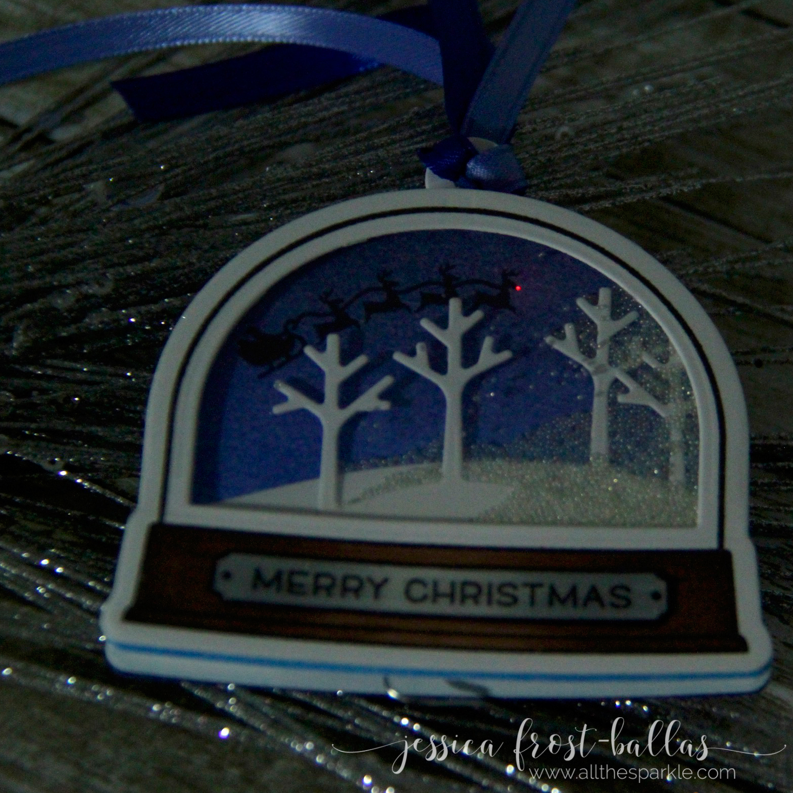 Light-up ornament card featuring Lawn Fawn stamp and Chibitronics LED Circuit Stickers